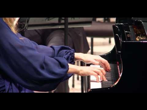JOHANN SEBASTIAN BACH Harpsichord Concerto no. 2 E major BWV 1053 [HN1381]