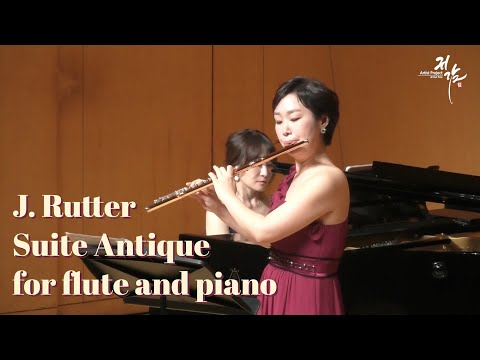 Rutter Suite Antique (Reduction for flute and piano) [9780193586918]