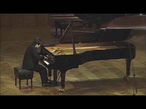 LUDWIG VAN BEETHOVEN Piano Sonata no. 31 A flat major op. 110 [HN363]