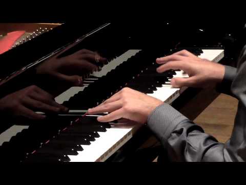 LUDWIG VAN BEETHOVEN Piano Sonata no. 5 c minor op. 10 no. 1 [HN47]